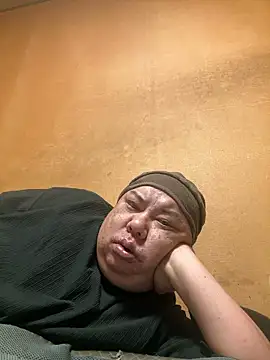 Snapshot of punk0805 chatting on 10.29.25 punk0805 online show from 10.29.25