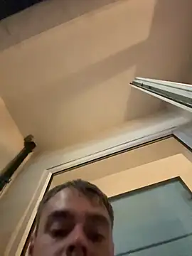 Snapshot of skyandbigdick chatting on 06.20.26 skyandbigdick online show from 06.20.26