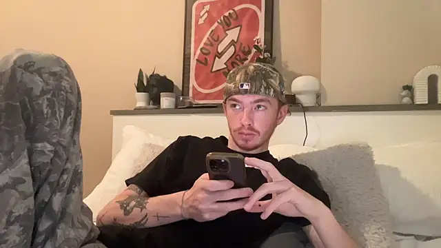 younghungginger online show from 02.04.25