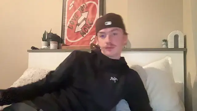 younghungginger online show from 02.20.25