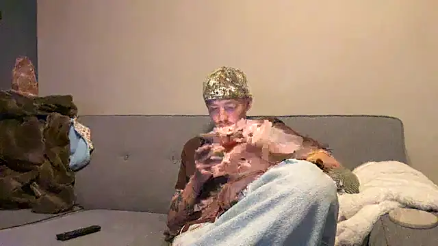 younghungginger online show from 11.17.25