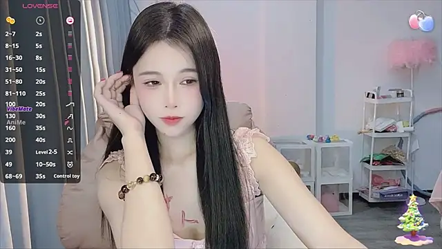 Snapshot of 7-Love chatting on 01.10.25 7-Love online show from 01.10.25