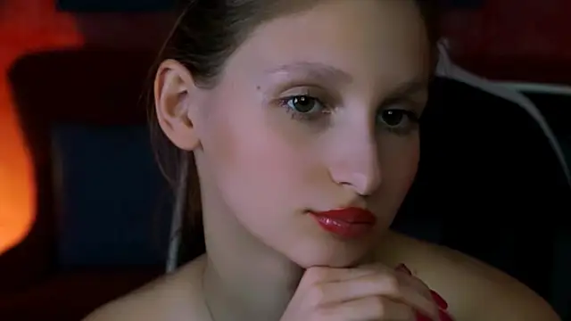 Snapshot of EllaHorton chatting on 03.22.25 EllaHorton online show from 03.22.25