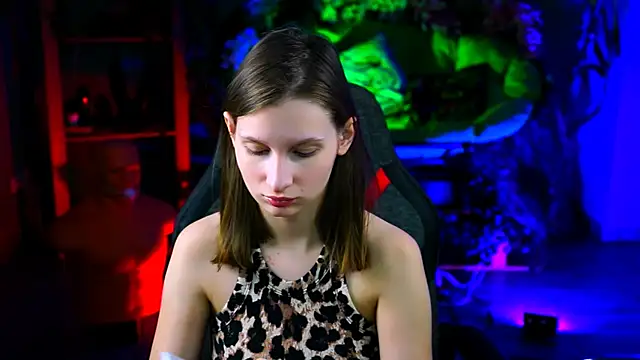 Snapshot of EllaHorton chatting on 02.05.26 EllaHorton online show from 02.05.26