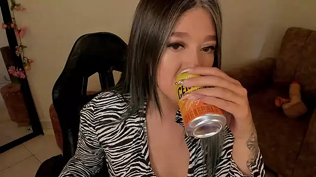 kat apple online show from 04.07.26