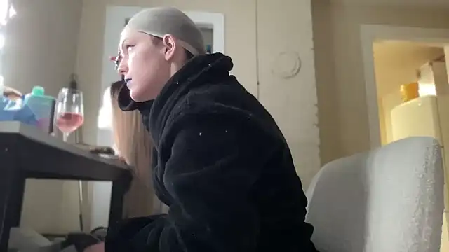 Snapshot of sexylilly69 chatting on 03.15.25 sexylilly69 online show from 03.15.25