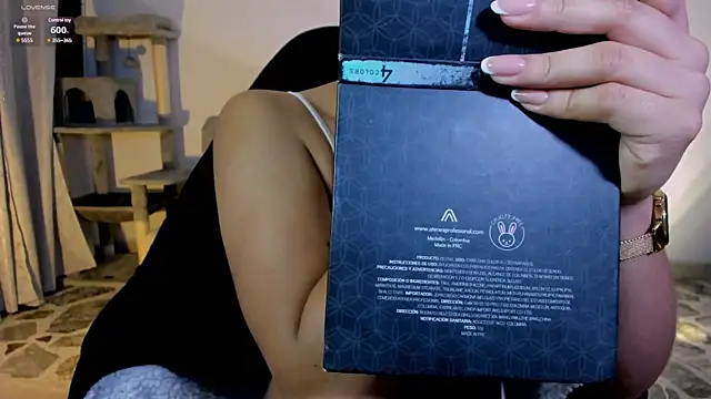 Snapshot of Zarah_Blare chatting on 03.15.25 Zarah Blare online show from 03.15.25