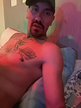 Chakalsacaputas22 online show from 12.25.24