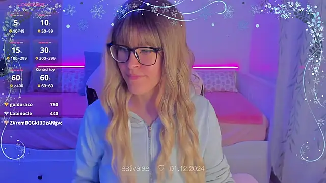 estivalae online show from 12.01.24