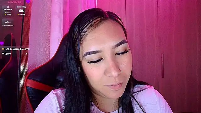 leahtemptation3 online show from 02.15.26