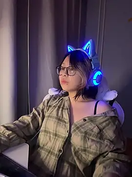 maydaykimmy online show from 12.02.25