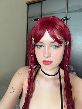 Evangeline Lawrence  online show from 03.11.26