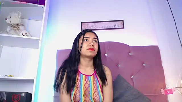 Snapshot of M_Janne chatting on 09.10.25 M Janne online show from 09.10.25