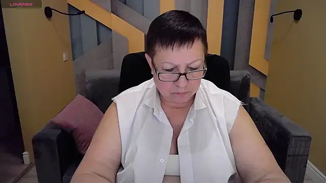 BarbaraTurners online show from 12.26.24