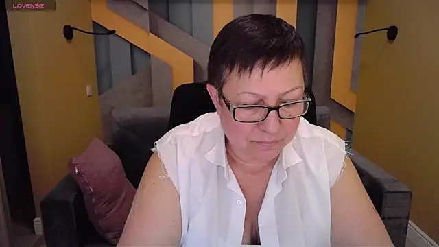 BarbaraTurners online show from 01.16.25