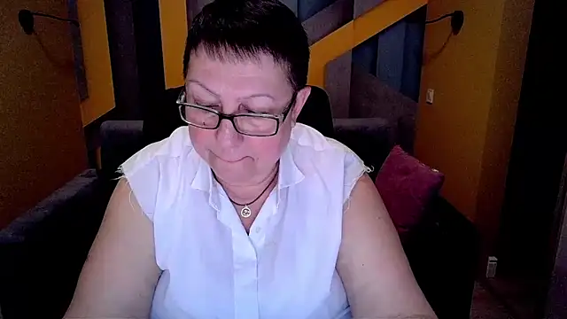 BarbaraTurners online show from 03.14.25