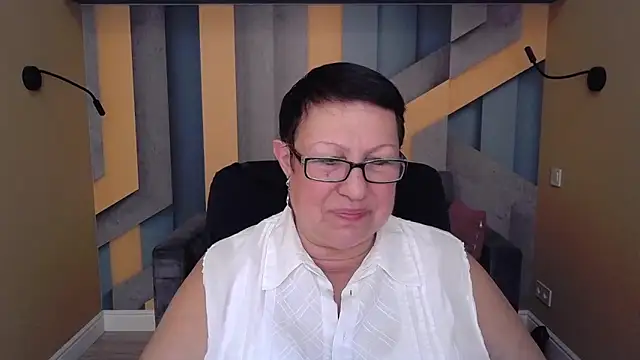 BarbaraTurners online show from 10.10.25