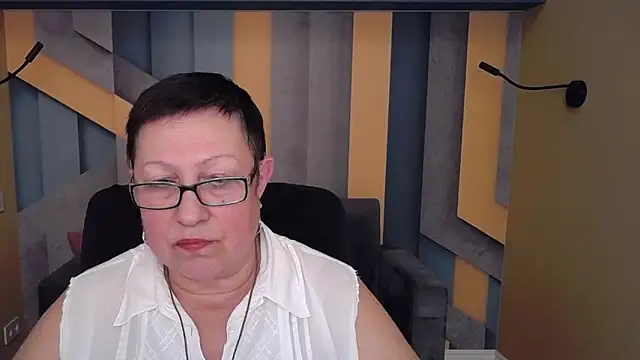 BarbaraTurners online show from 12.05.25