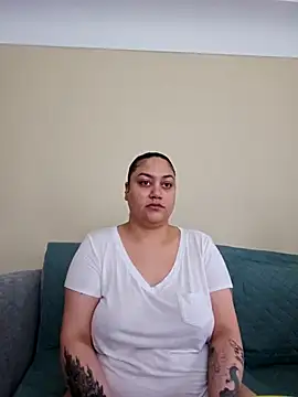 honeeyyy pot online show from 04.02.26