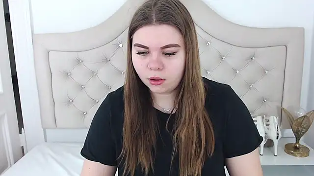 Snapshot of AbbyPleasure chatting on 12.31.24 AbbyPleasure online show from 12.31.24