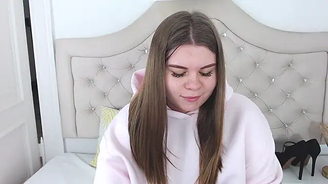 Snapshot of AbbyPleasure chatting on 01.06.25 AbbyPleasure online show from 01.06.25