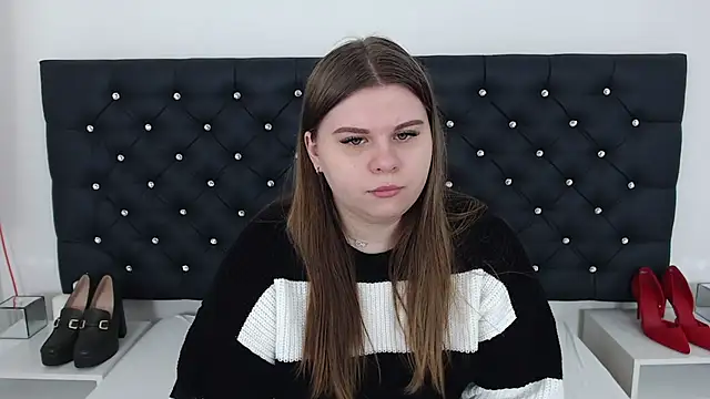 Snapshot of AbbyPleasure chatting on 02.25.25 AbbyPleasure online show from 02.25.25