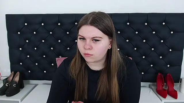 Snapshot of AbbyPleasure chatting on 03.18.25 AbbyPleasure online show from 03.18.25