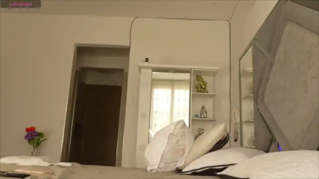 niiaa1 online show from 03.31.26