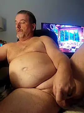 Snapshot of DarrinNudist chatting on 01.16.25 DarrinNudist online show from 01.16.25
