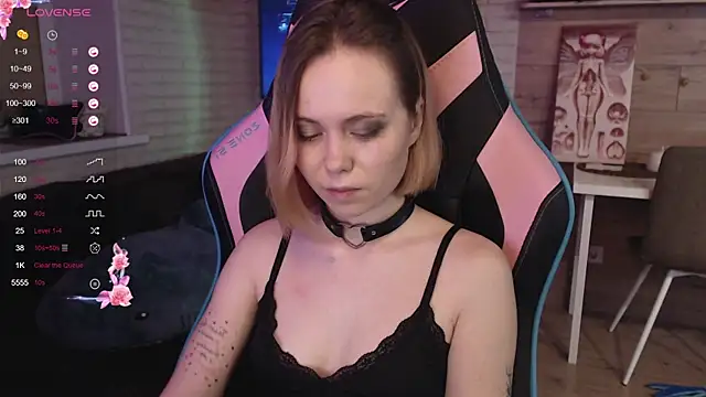 lucy mirror online show from 11.12.25