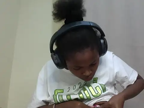 queen-sasha online show from 03.13.26