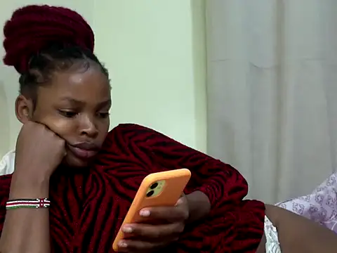 queen-sasha online show from 04.15.26