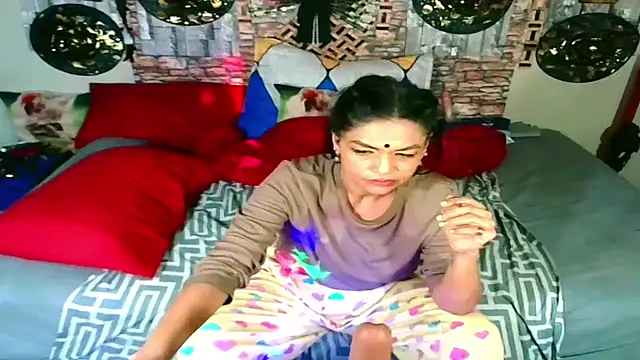 Indian Blaze00 online show from 10.22.25