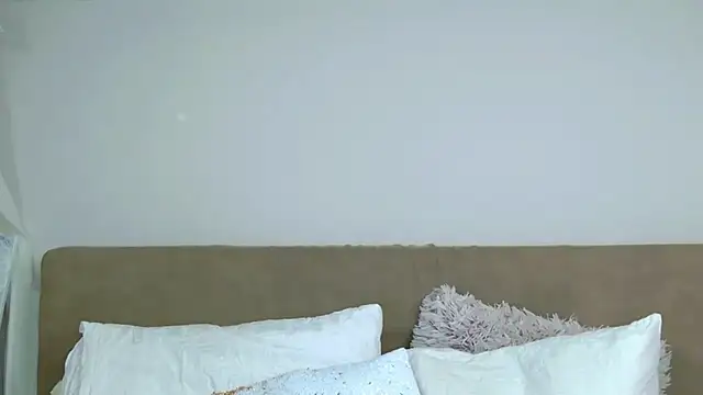 LuisaSin online show from 11.03.25