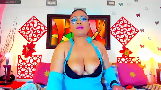 SQUIRTBRUNETE online show from 03.17.26