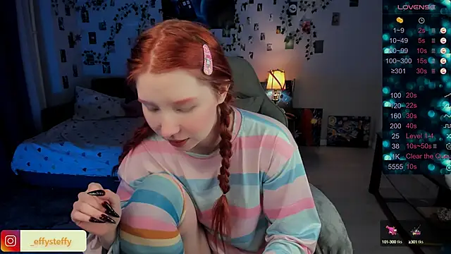 CallMeEffy1 online show from 02.18.25