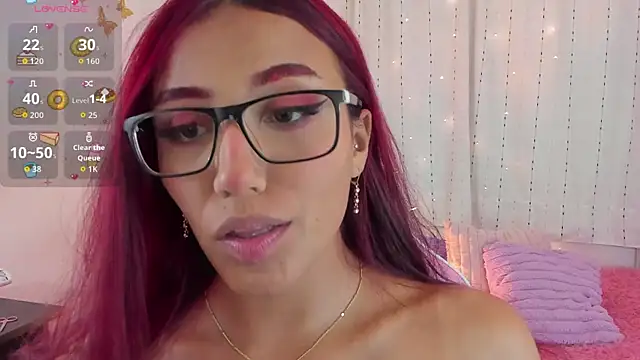 Snapshot of veronicaxx69 chatting on 09.28.25 veronicaxx69 online show from 09.28.25