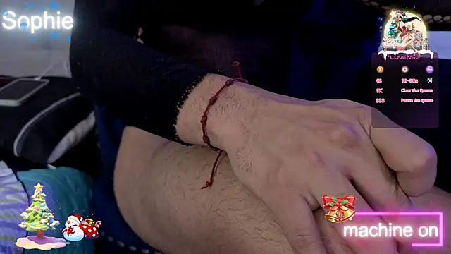 Snapshot of Sophiehuntress chatting on 12.03.25 Sophiehuntress online show from 12.03.25