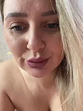 LadyLolyPop  online show from 03.05.25