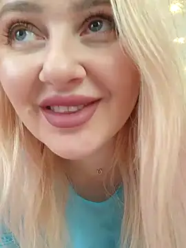 LadyLolyPop  online show from 11.19.25