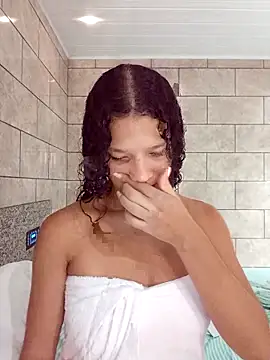 Snapshot of By_Aninha chatting on 03.04.26 By Aninha online show from 03.04.26