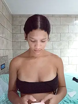 Snapshot of By_Aninha chatting on 03.19.26 By Aninha online show from 03.19.26