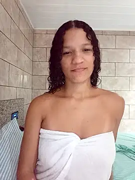 Snapshot of By_Aninha chatting on 03.22.26 By Aninha online show from 03.22.26