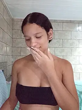 Snapshot of By_Aninha chatting on 03.28.26 By Aninha online show from 03.28.26