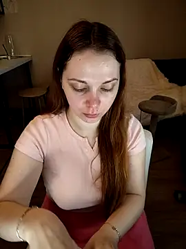 Snapshot of oh_rachel chatting on 10.26.25 oh rachel online show from 10.26.25