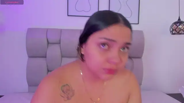 Abril Gomez06 online show from 04.12.26