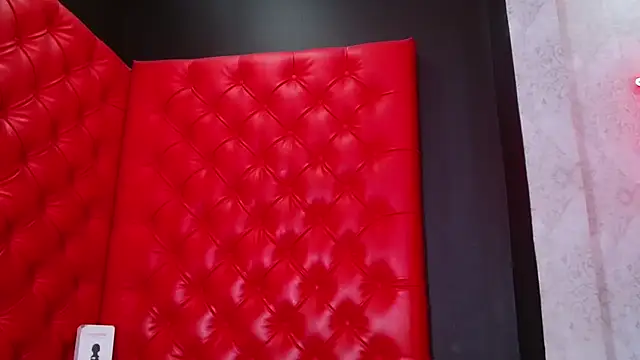 Snapshot of CrystalBrooke3x chatting on 02.10.26 CrystalBrooke3x online show from 02.10.26