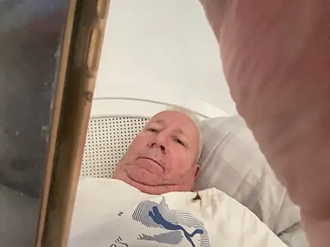 Bossinmidd12 online show from 01.23.25