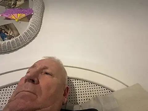 Bossinmidd12 online show from 02.09.25