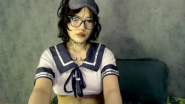 LizzieLight online show from 12.14.24